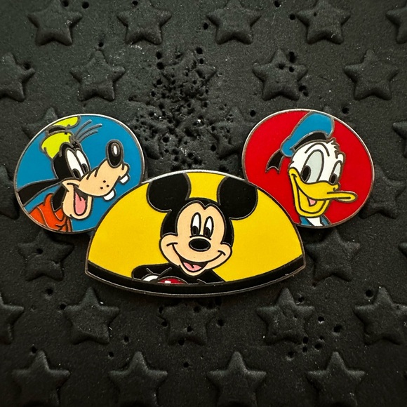Disney | Accessories | Disney Mickey Mouse Goofy And Donald Duck Ear ...